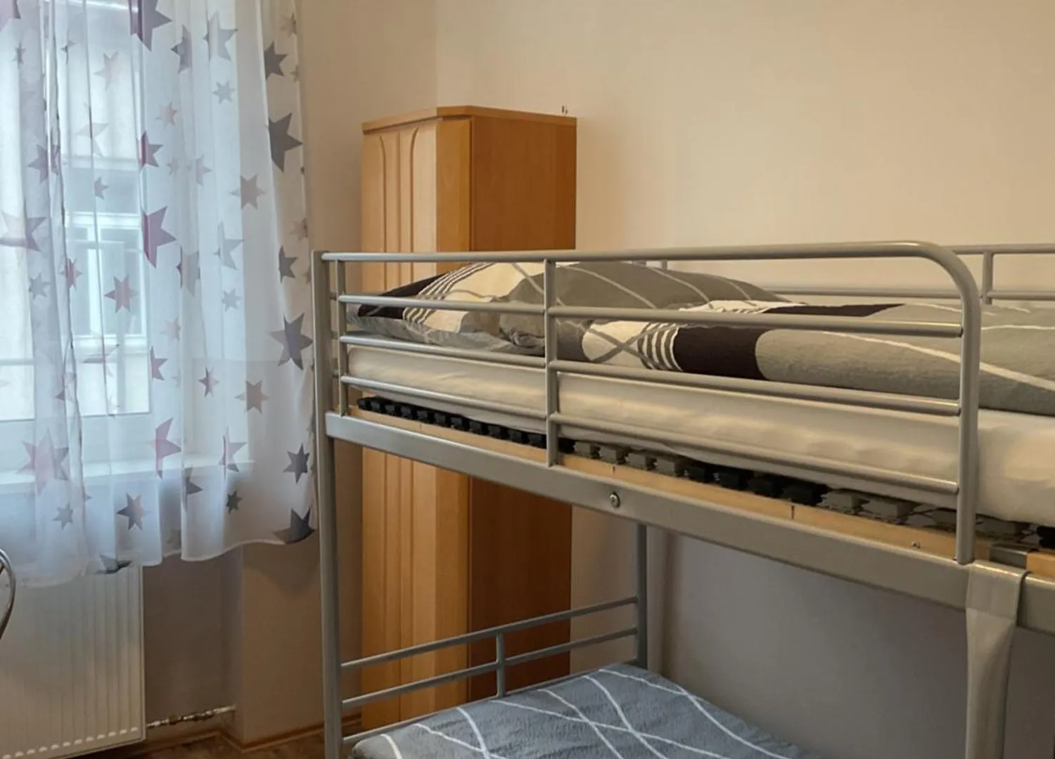 Pension&Hostel Anna - Monteurzimmer ミュンヘン ホステル
