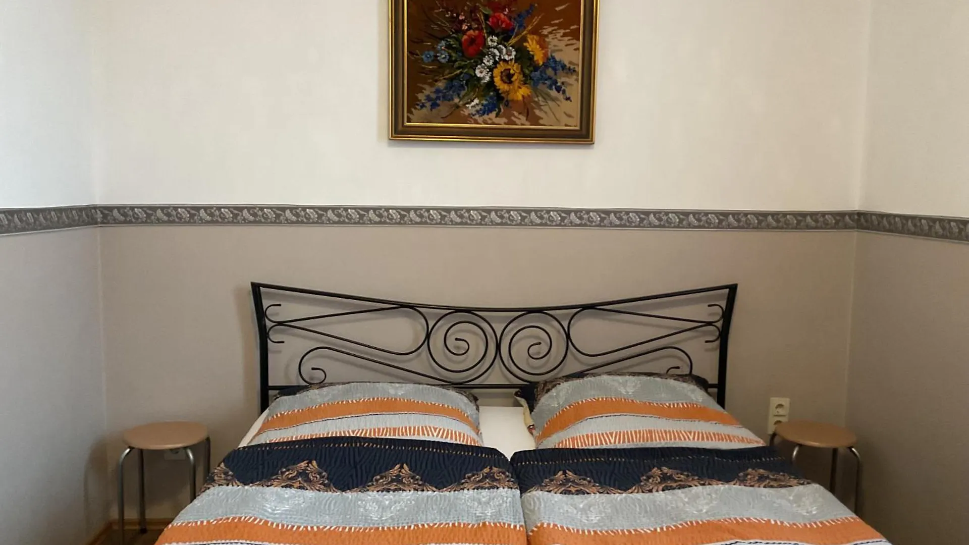 Pension&Hostel Anna - Monteurzimmer ミュンヘン ホステル