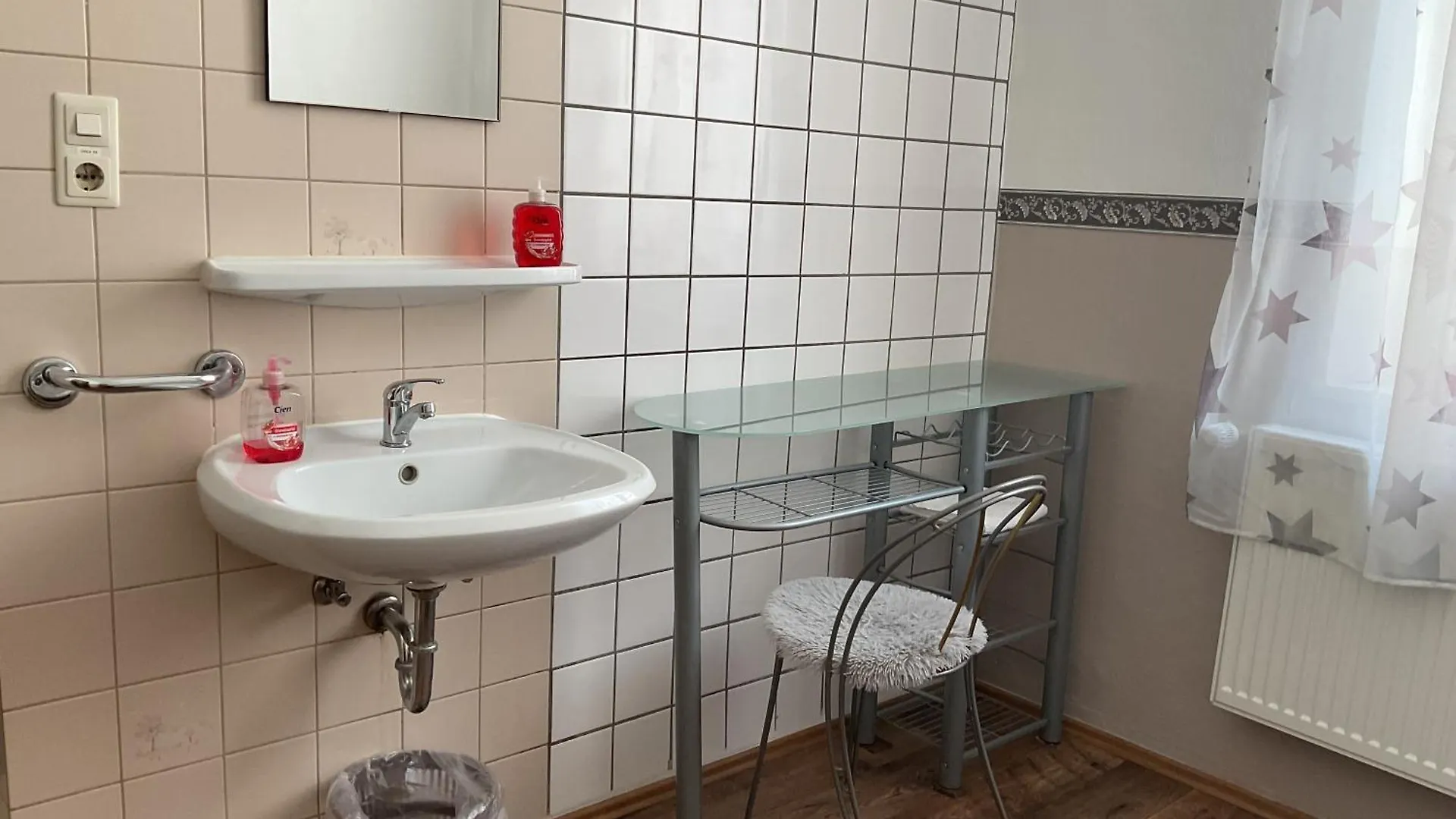 Pension&Hostel Anna - Monteurzimmer ミュンヘン ドイツ